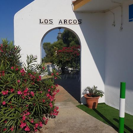 Hostal Los Arcos Vejer de la Frontera Exterior photo